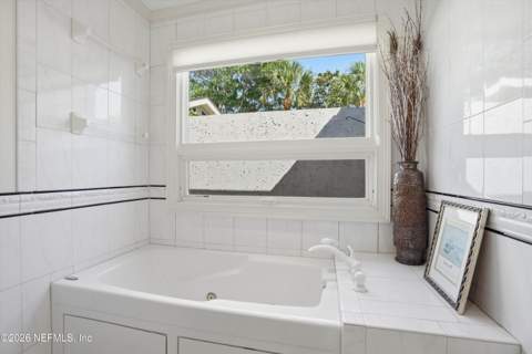 128 Lake Julia Drive, Ponte Vedra Beach FL - photo 24 of 43