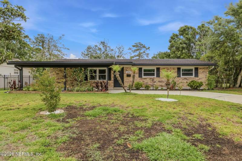 3 bedroom Single Family Residence at 10967 Majuro Drive, Sandalwood, Jacksonville — photo 2