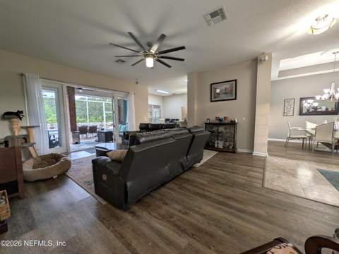 782 Wellhouse Drive, Jacksonville FL - photo 6 of 46
