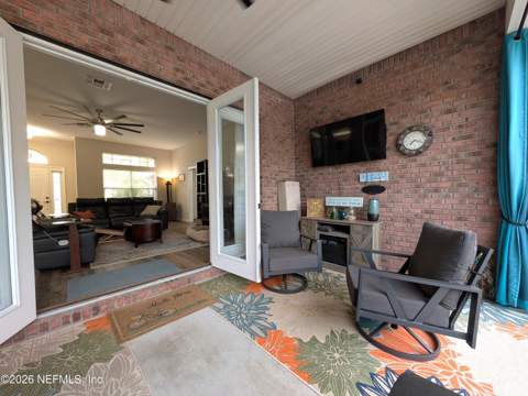 782 Wellhouse Drive, Jacksonville FL - photo 11 of 46