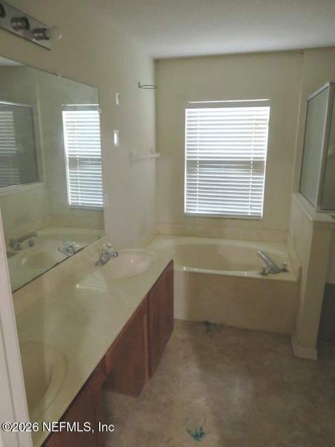 10291 Normanwood Court, Jacksonville FL - photo 18 of 33