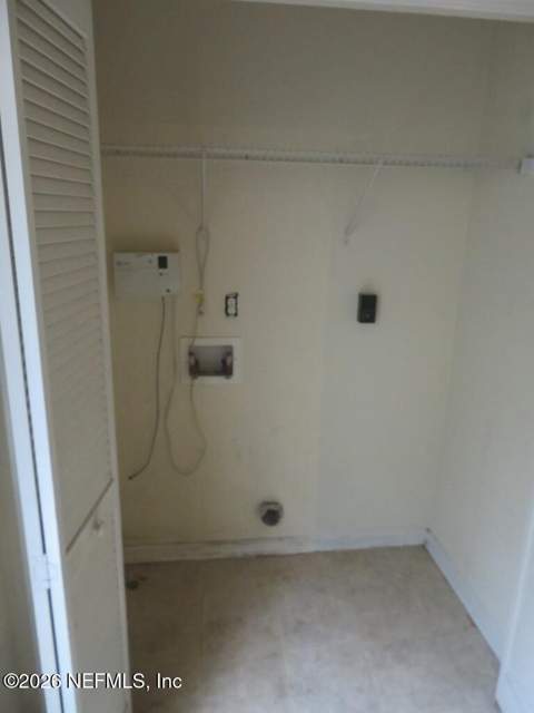 10291 Normanwood Court, Jacksonville FL - photo 13 of 33