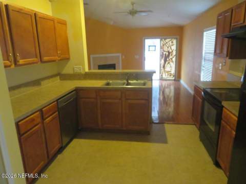 10291 Normanwood Court, Jacksonville FL - photo 8 of 33