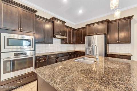15715 Tisons Bluff Road, Jacksonville FL - photo 14 of 48