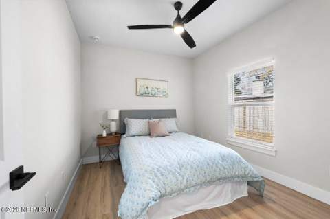 8863 Hipps Road, Jacksonville FL - photo 23 of 42