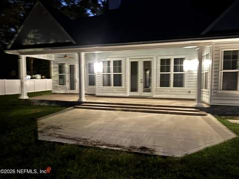 2418 Leafdale Circle, Jacksonville FL - photo 6 of 73