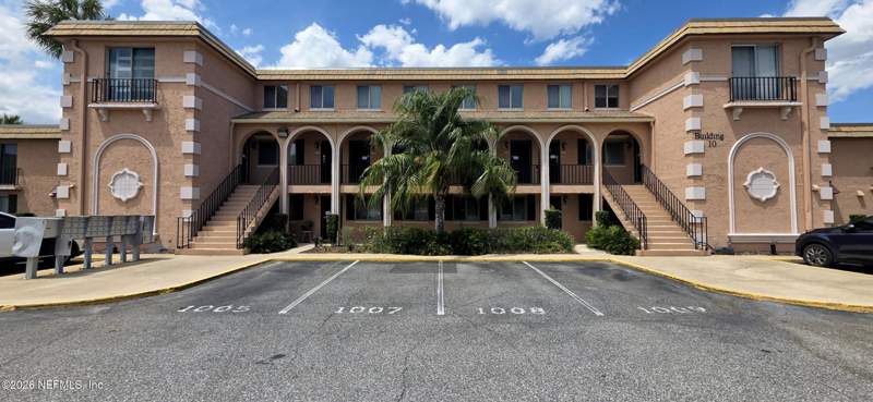 2 bedroom Condominium at 5375 Ortega Farms Boulevard #1008, Venetian On The Ortega, Jacksonville — photo 2