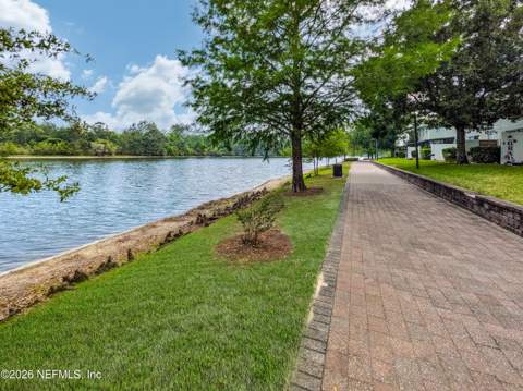 3690 Creswick Circle #B, Orange Park FL - photo 6 of 45