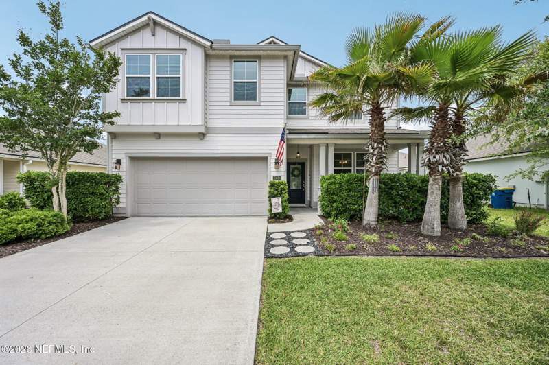 4 bedroom Single Family Residence at 15694 Chir Pine Drive, Pine Lakes, Jacksonville — photo 2