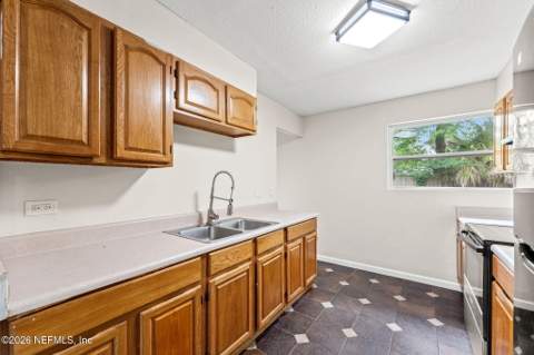 6781 Tinkerbell Lane, Jacksonville FL - photo 11 of 20