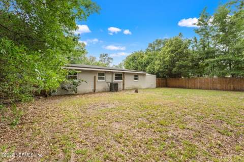 6781 Tinkerbell Lane, Jacksonville FL - photo 18 of 20
