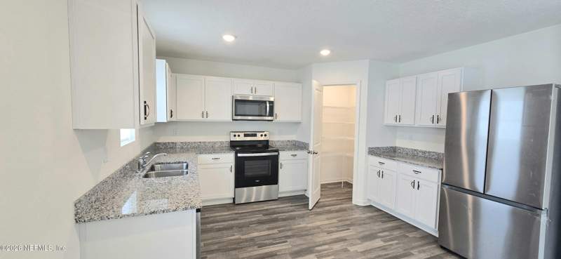 4 bedroom Single Family Residence at 570 Independence Drive, Heritage Oaks, Macclenny — photo 3