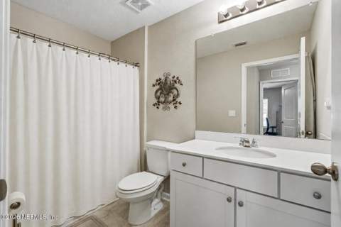 12563 Creekside Manor Drive, Jacksonville FL - photo 15 of 27