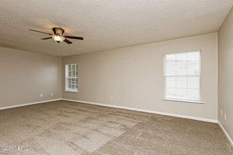 9750 Hazel Lake Drive, Jacksonville FL - photo 11 of 21