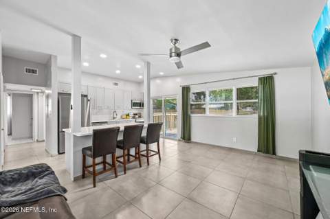 802 N Cypress Street, Green Cove Springs FL - photo 12 of 31