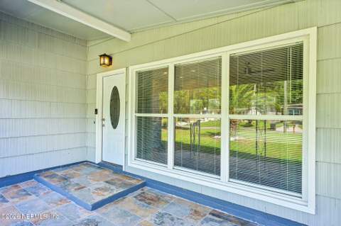 802 N Cypress Street, Green Cove Springs FL - photo 7 of 31