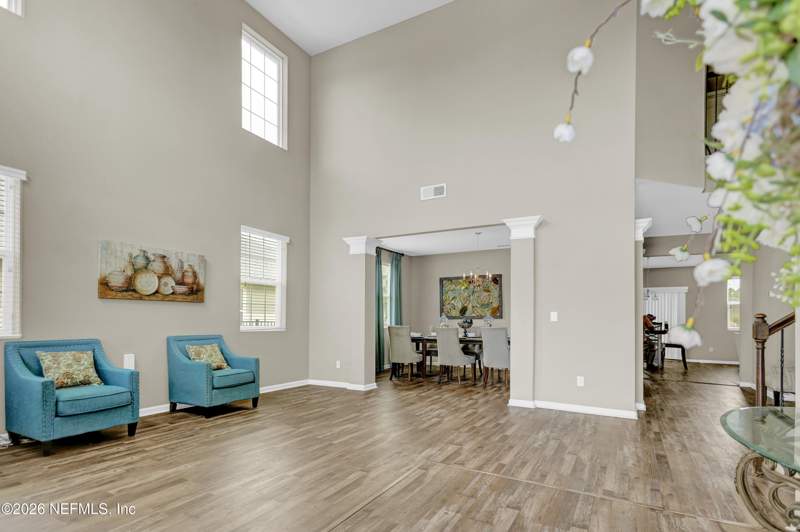 5 bedroom Single Family Residence at 4055 Blackbird Lane, Two Creeks, Middleburg — photo 4