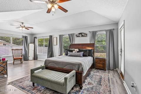 830 Wellhouse Drive, Jacksonville FL - photo 7 of 25