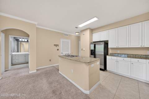 8539 Gate Parkway #9439, Jacksonville FL - photo 9 of 56