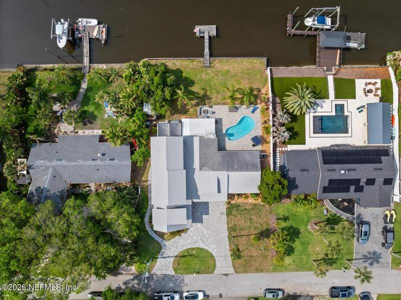 6 bedroom Single Family Residence at 14603 Plumosa Drive, Isle Of Palms, Jacksonville — photo 5