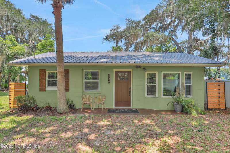 2 bedroom Single Family Residence at 13605 County Road 13, Rowands, St. Augustine — photo 2
