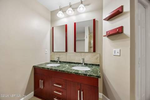 3591 Kernan Boulevard #403, Jacksonville FL - photo 19 of 39