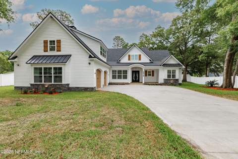 2418 Leafdale Circle, Jacksonville FL - photo 8 of 73