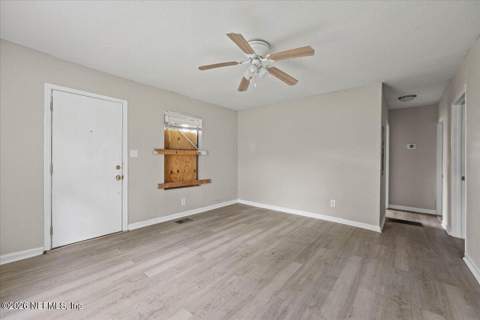 1141 Lake Shore Boulevard, Jacksonville FL - photo 6 of 28