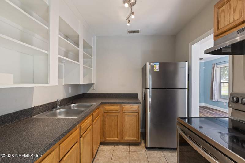3 bedroom Single Family Residence at 4618 Hercules Avenue, Riverside Villas, Jacksonville — photo 4