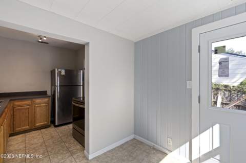 4618 Hercules Avenue, Jacksonville FL - photo 7 of 50