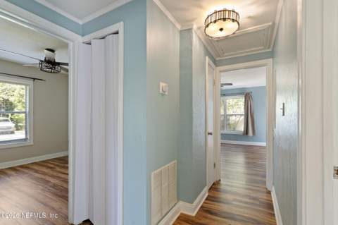 4618 Hercules Avenue, Jacksonville FL - photo 13 of 50
