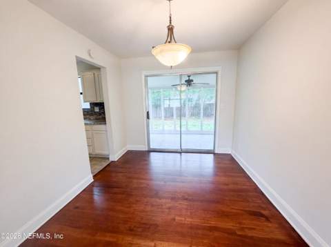 7520 Altus Drive, Jacksonville FL - photo 6 of 18