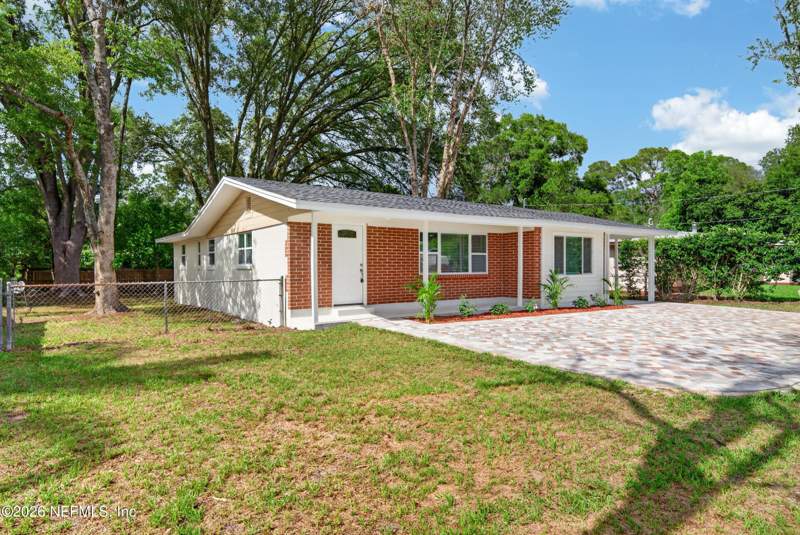 3 bedroom Single Family Residence at 8243 Lanette Street, Whitehouse, Jacksonville — photo 3