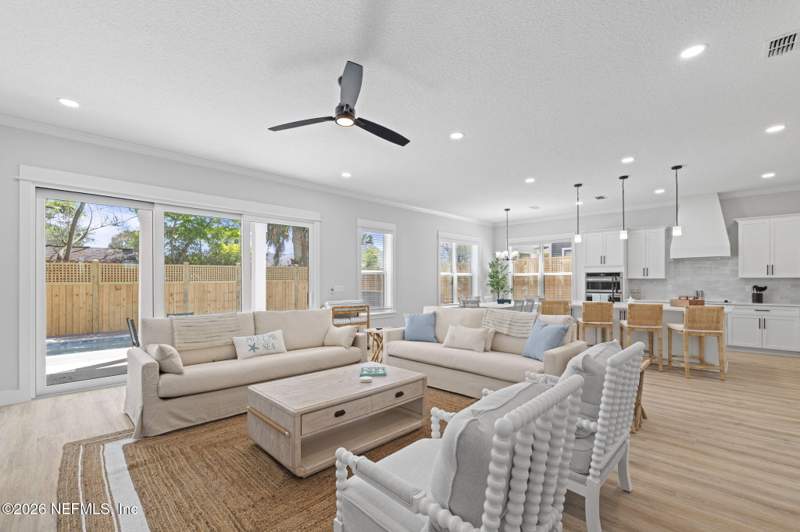 4 bedroom Single Family Residence at 620 Lower 8th Avenue, Oceanside Park, Jacksonville Beach — photo 4