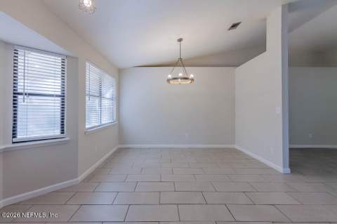 1639 Ponderosa Pine Drive, Jacksonville FL - photo 12 of 40