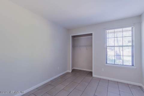 1639 Ponderosa Pine Drive, Jacksonville FL - photo 18 of 40