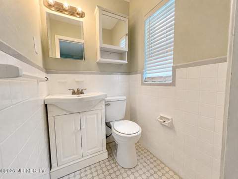 5774 Cedar Oaks Drive, Jacksonville FL - photo 21 of 33