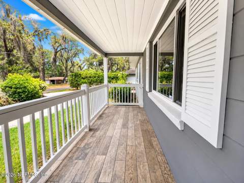 5774 Cedar Oaks Drive, Jacksonville FL - photo 24 of 33