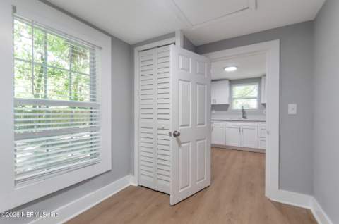 3321 Deason Avenue, Jacksonville FL - photo 19 of 22