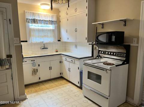 4808 Post Street, Jacksonville FL - photo 11 of 19