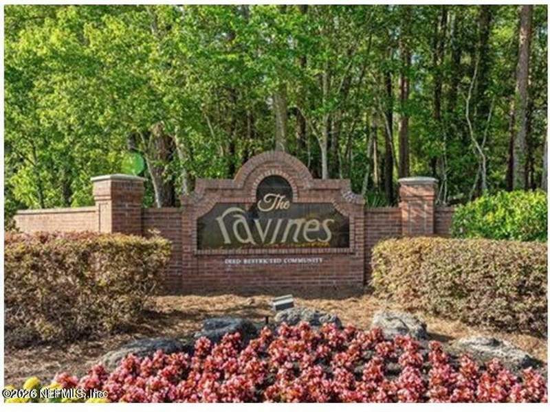 1 bedroom Condominium at 2960 Ravines Road #Unit 1325, The Ravines, Middleburg — photo 2