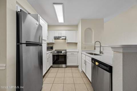 8550 Touchton Road #2033, Jacksonville FL - photo 13 of 77