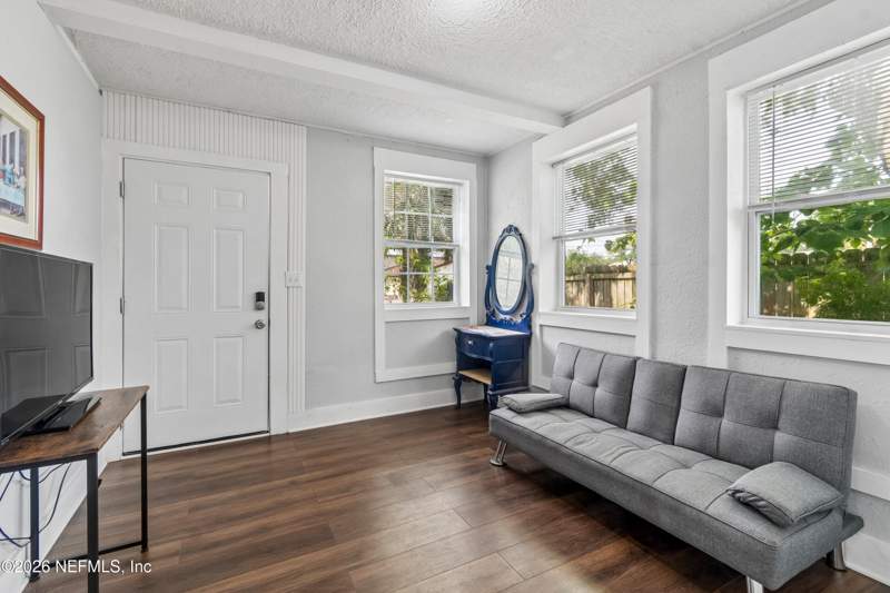 3 bedroom Single Family Residence at 9124 Free Avenue, Oakwood Villa Ests, Jacksonville — photo 5