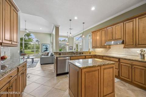 189 Linkside Circle, Ponte Vedra Beach FL - photo 10 of 74