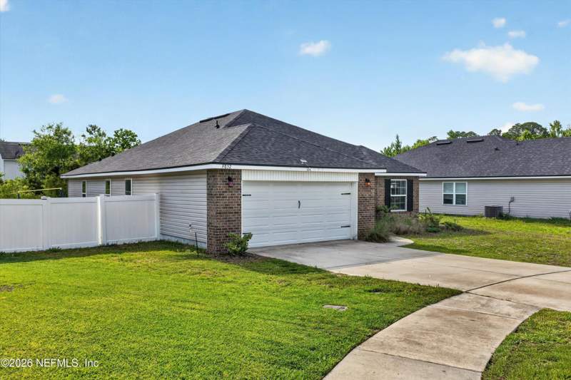 4 bedroom Single Family Residence at 9852 Olivia Street, Magnolia Meadows, Jacksonville — photo 4