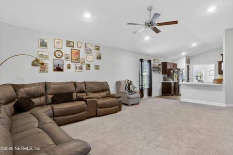9852 Olivia Street, Jacksonville FL - photo 14 of 36