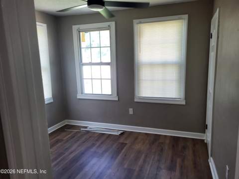 2822 Flanders Street, Jacksonville FL - photo 9 of 18