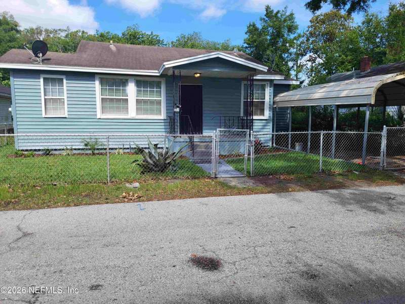 3 bedroom Single Family Residence at 2822 Flanders Street, Adams S/d, Jacksonville — photo 2