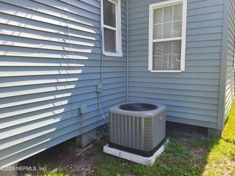 2822 Flanders Street, Jacksonville FL - photo 15 of 18