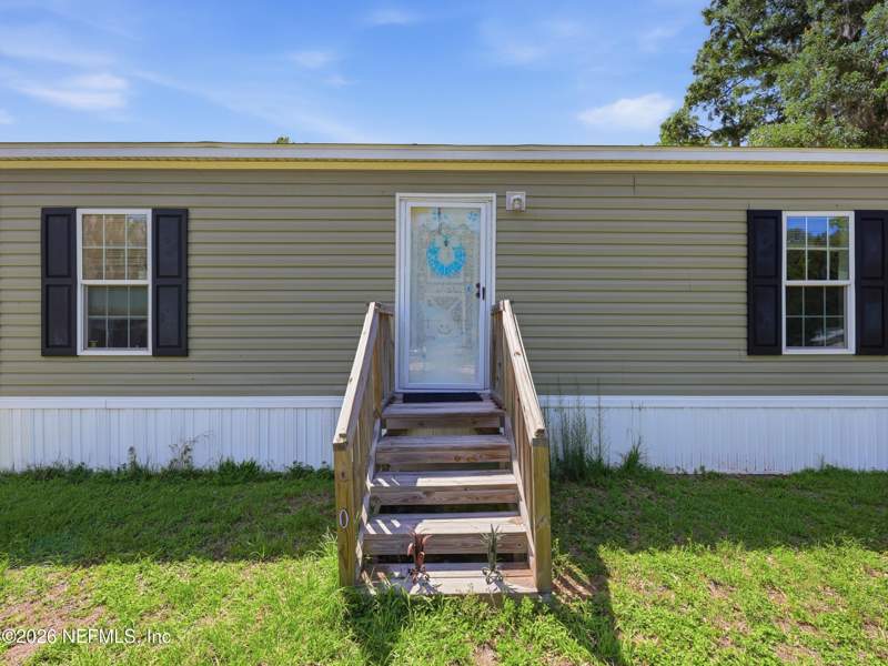 2 bedroom Manufactured Home at 100 Bostwick Lane, Bostwick, Palatka — photo 3